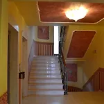Valle Rossa 4*