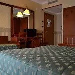 Valle Rossa 4*