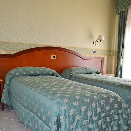 Valle Rossa 호텔 4*