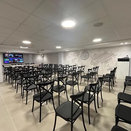 Valle Rossa فندق