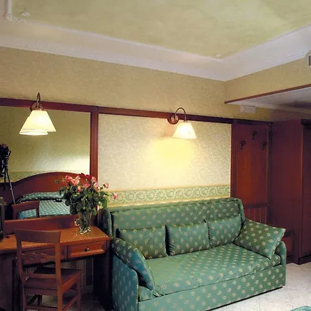 Valle Rossa 4* Сан-Джованни-Ротондо