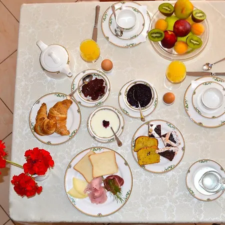 فندق Valle Rossa 4*