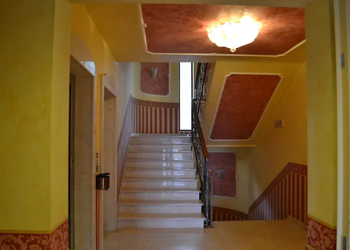 Valle Rossa 4*
